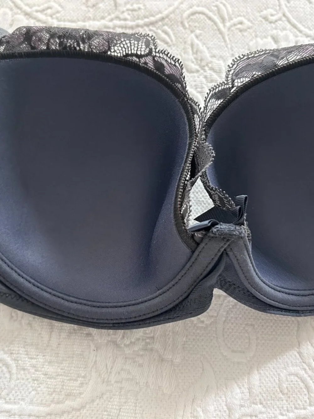 NWOT Chantelle Bra, size 34 DD - Picture 3 of 6